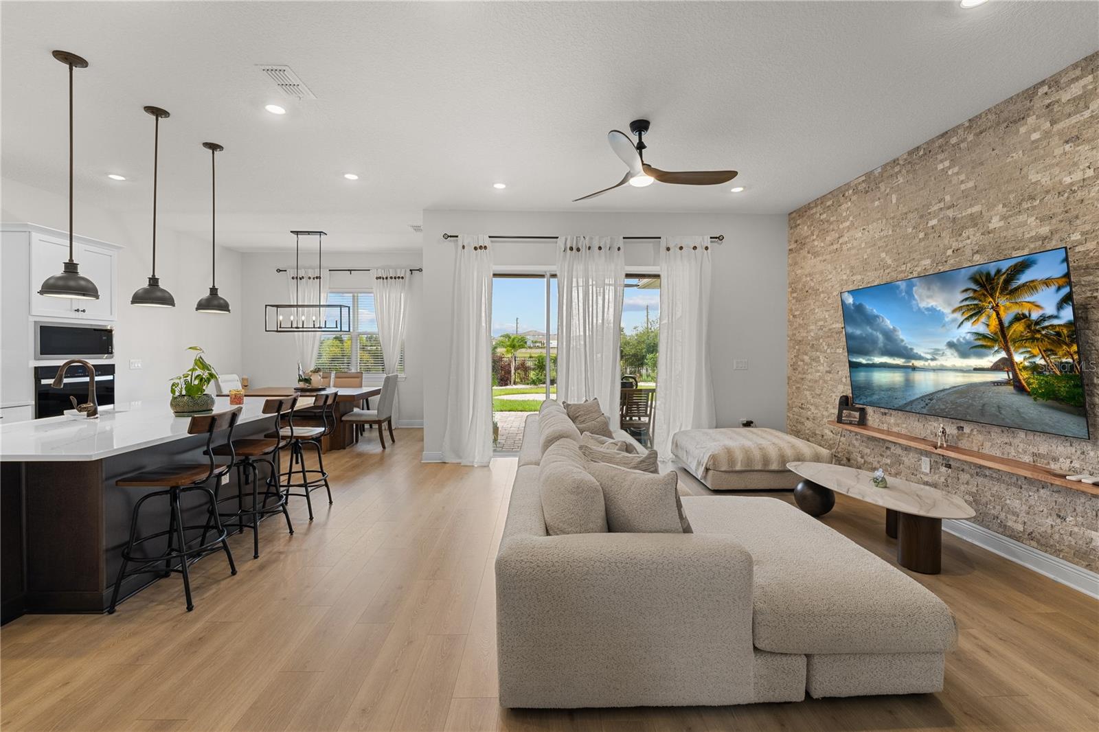 BELLA COLLINA WEST SUB - Residential