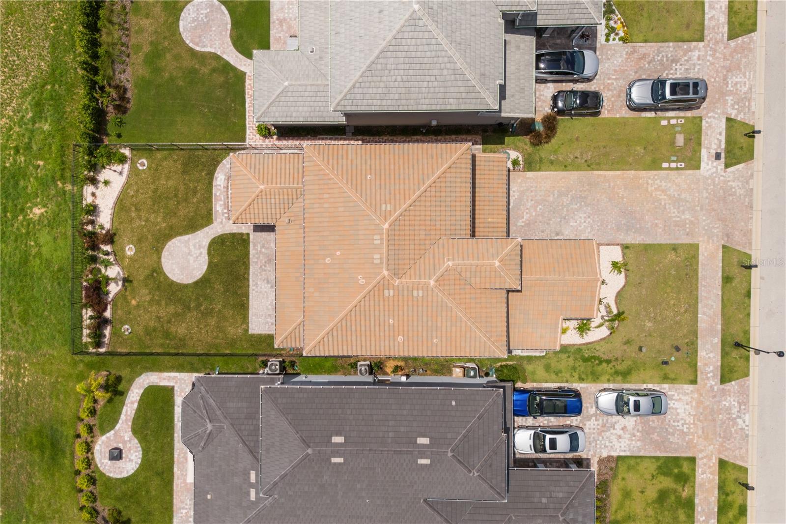 BELLA COLLINA WEST SUB - Residential