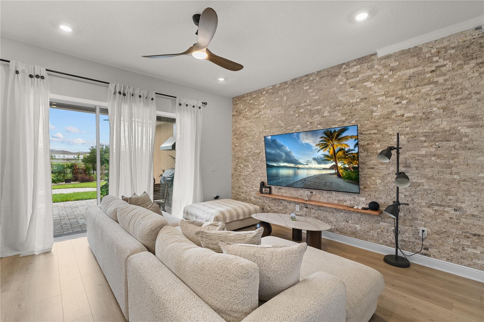 BELLA COLLINA WEST SUB - Residential