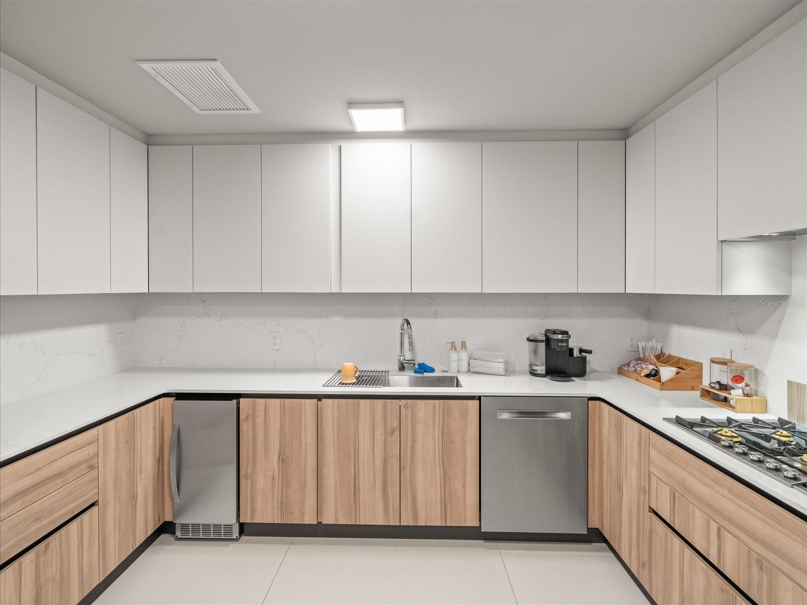 SERENA BY THE SEA CONDO - Residential