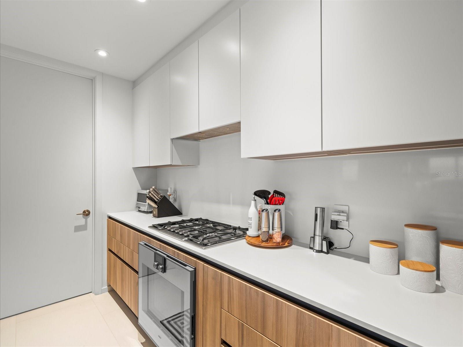 SERENA BY THE SEA CONDO - Residential