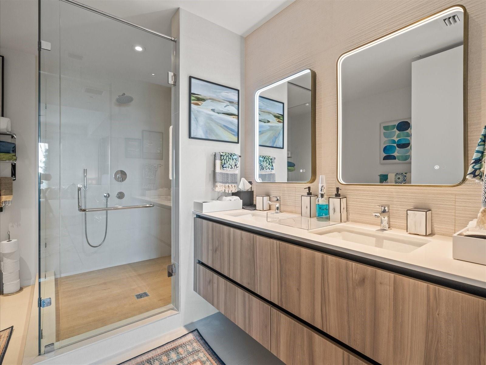 SERENA BY THE SEA CONDO - Residential