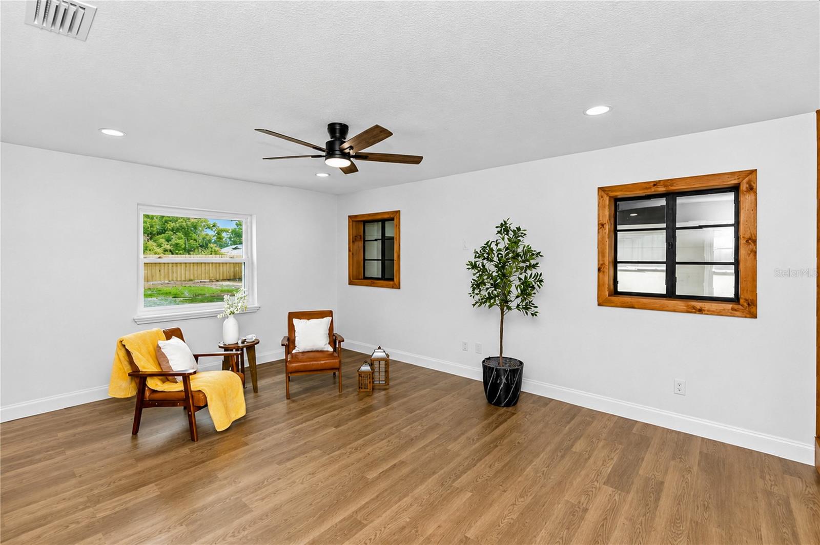 112 COLOMBA ROAD