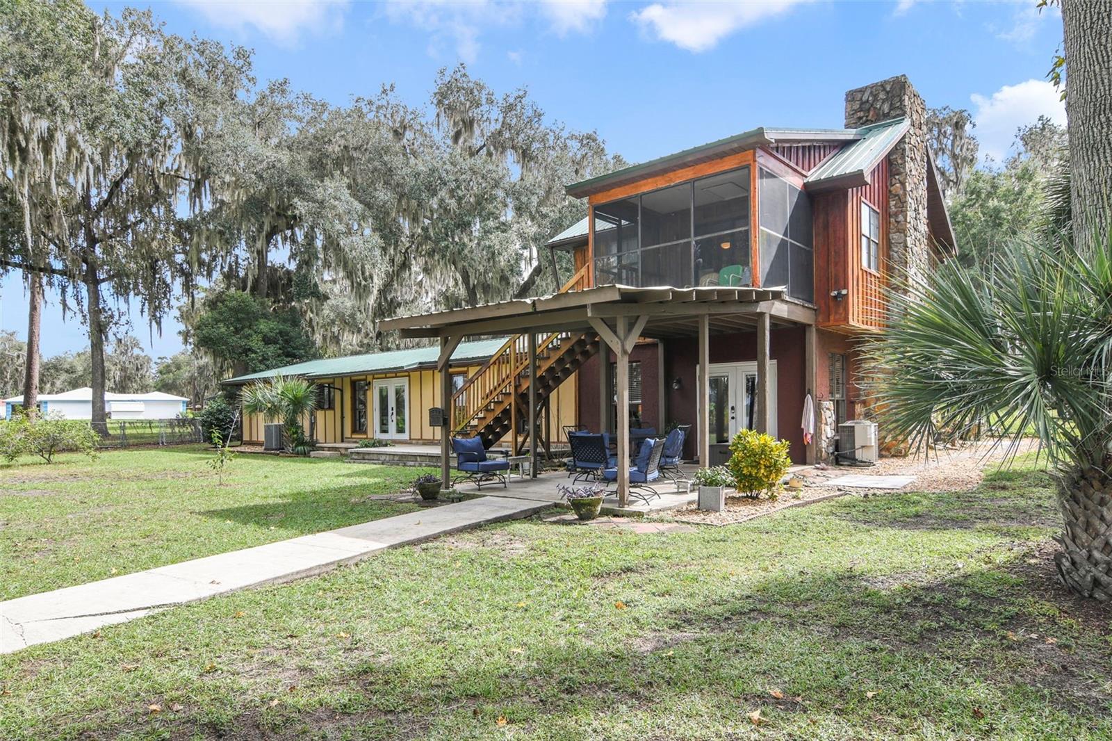 HUGH THOMPSON - Residential