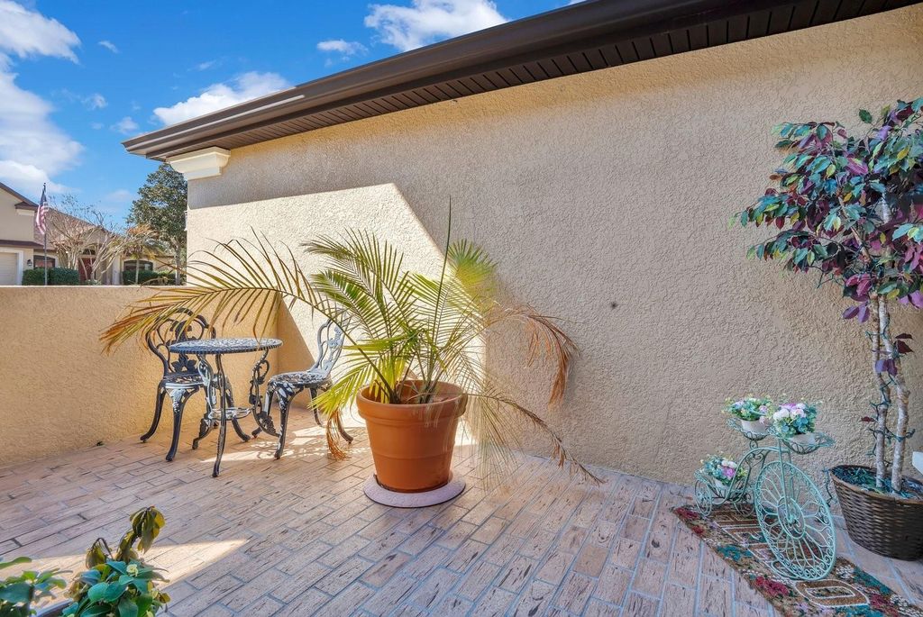 Photo of 444 Oak Landing Boulevard, Mulberry, FL 33860 (MLS # L4959364)