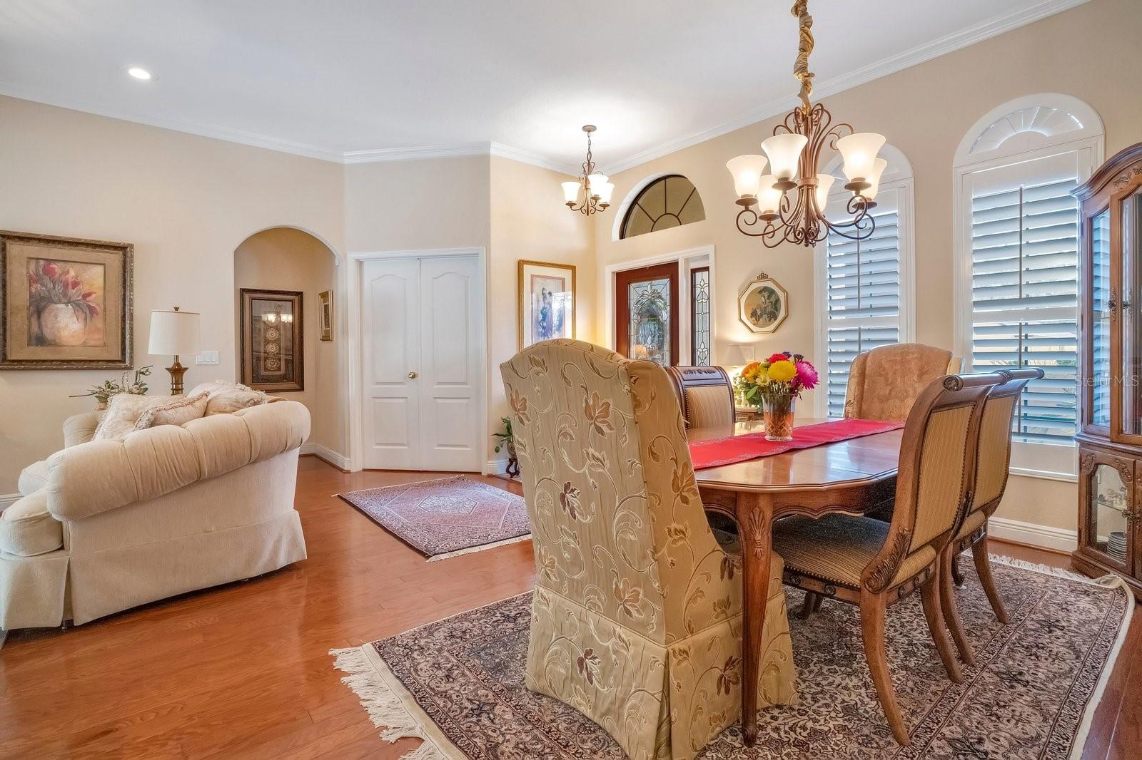 OAK LANDING - Residential