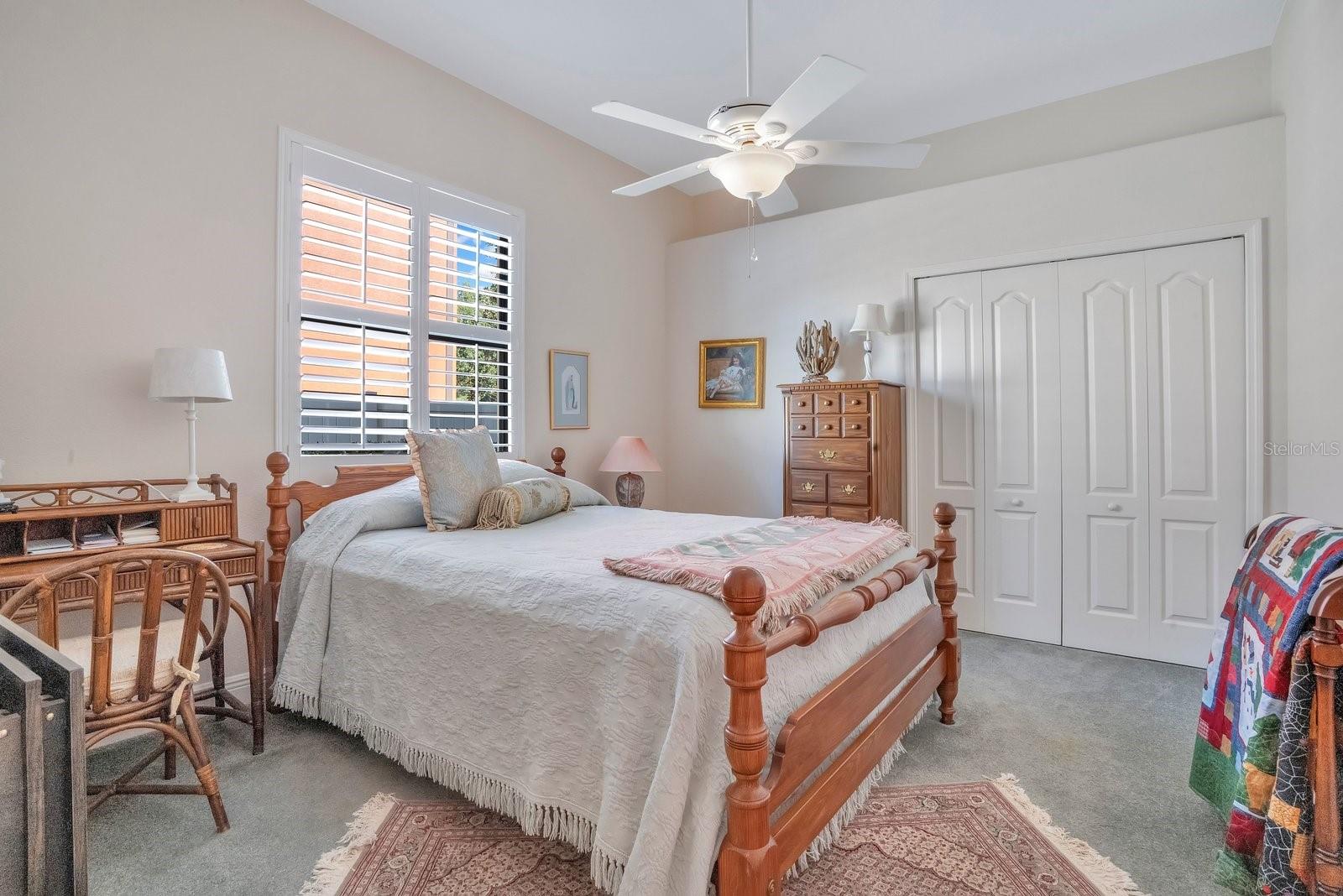 OAK LANDING - Residential