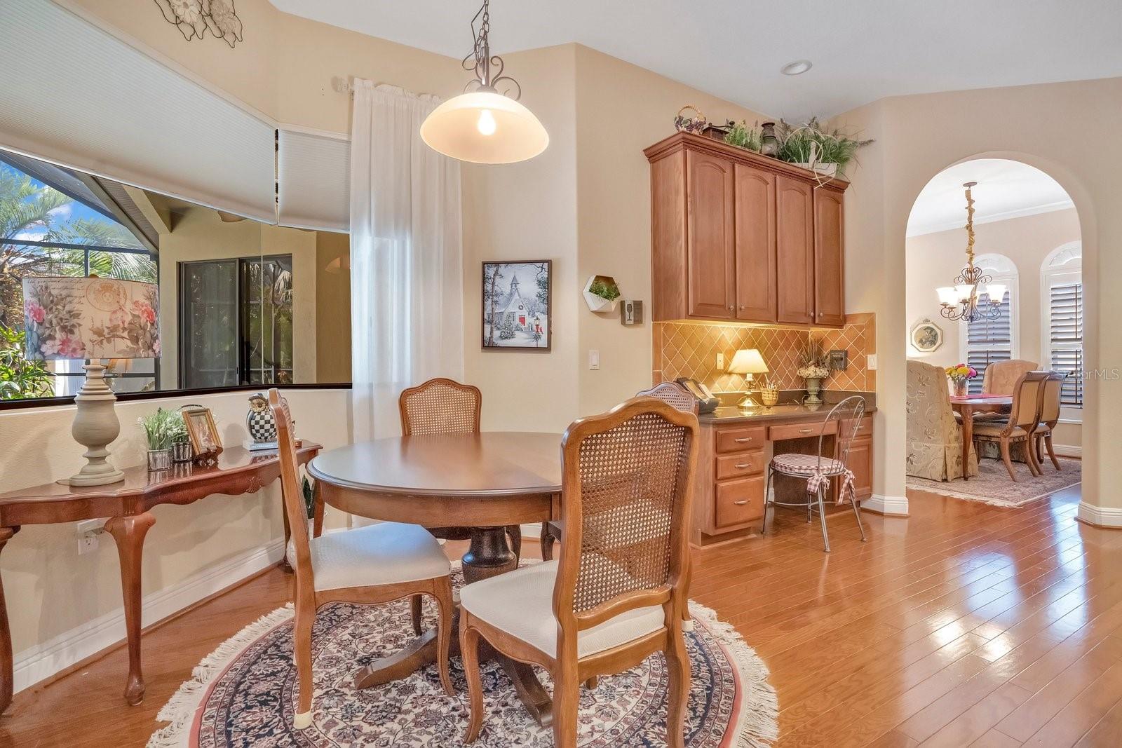 OAK LANDING - Residential