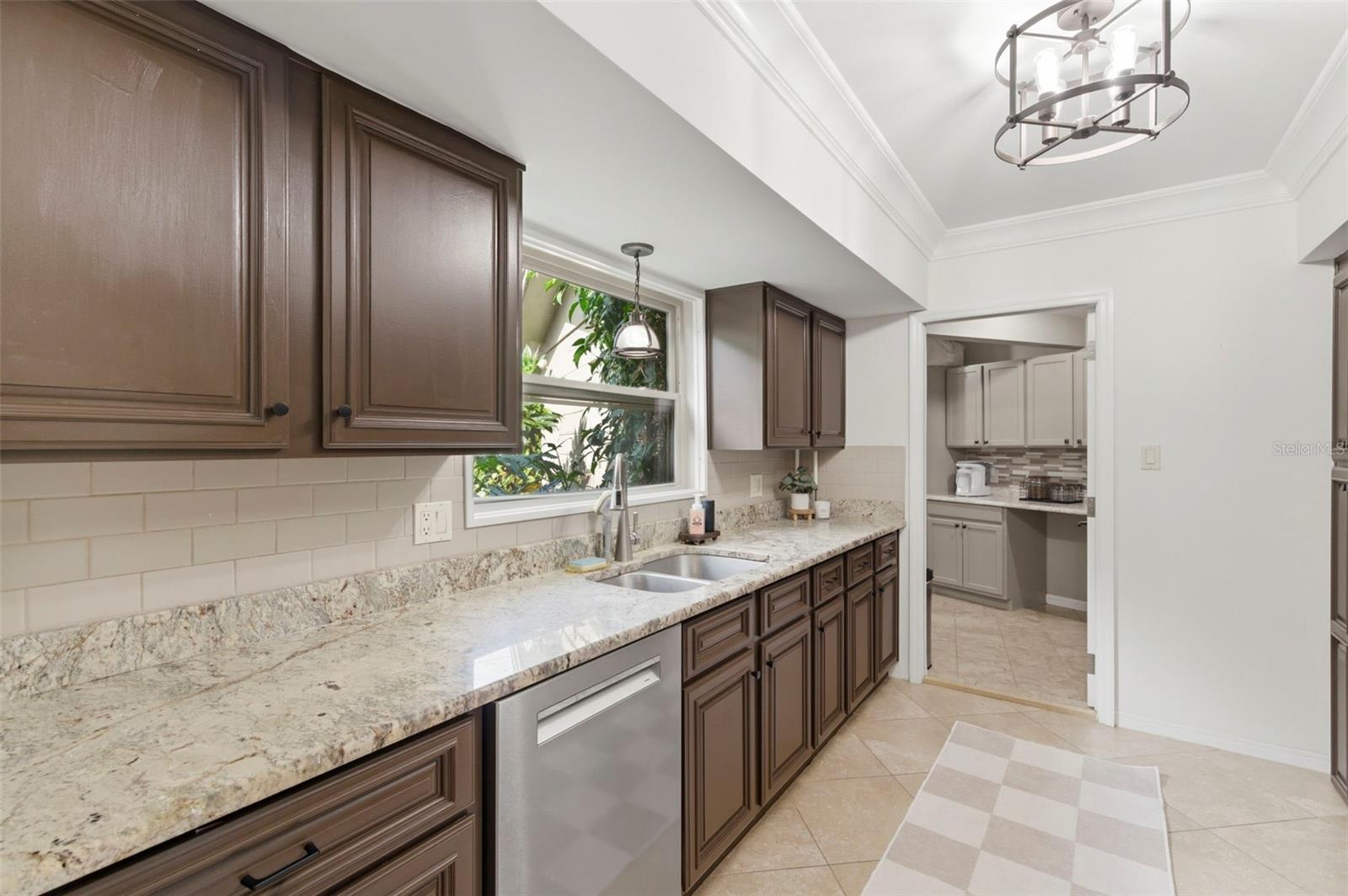 VILLA PARK ESTATES - Residential