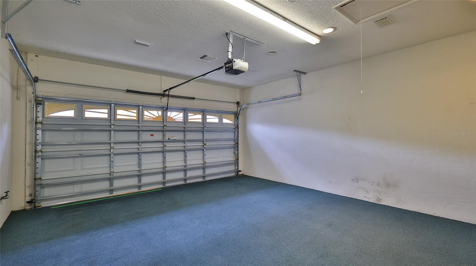 HIDDEN PINES - Residential