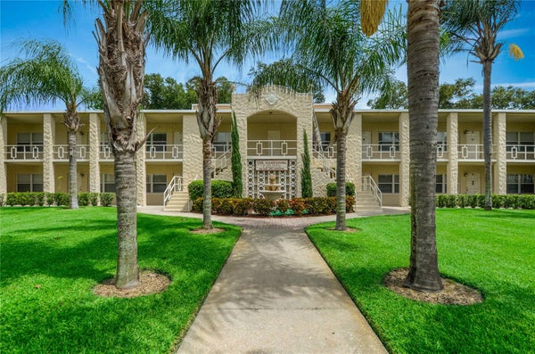 225 E NEW HAMPSHIRE ST APT 7, ORLANDO, FL 32804 - Image 3d87200738d5f2e6d30fd4c0f52c710b/2417423544
