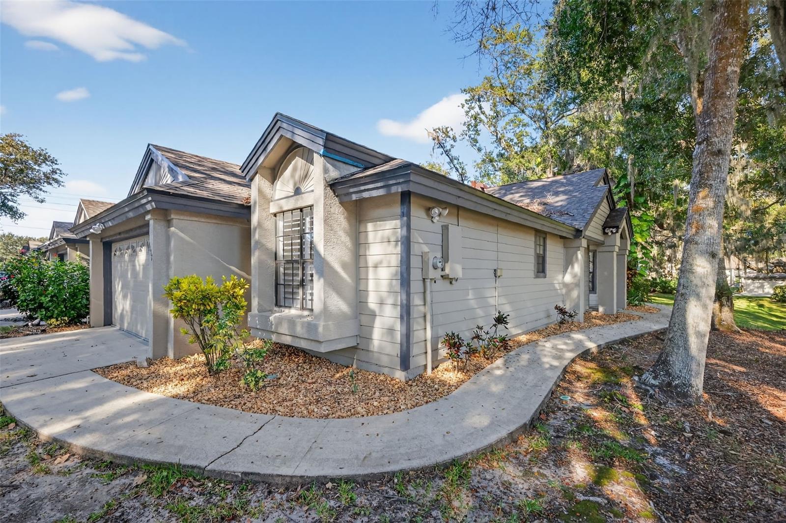 1137 MAPLE CREEK COURT