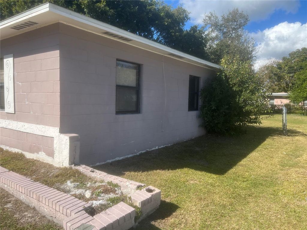 Photo of 763 65th Avenue S, St Petersburg, FL 33705 (MLS # TB8467919)