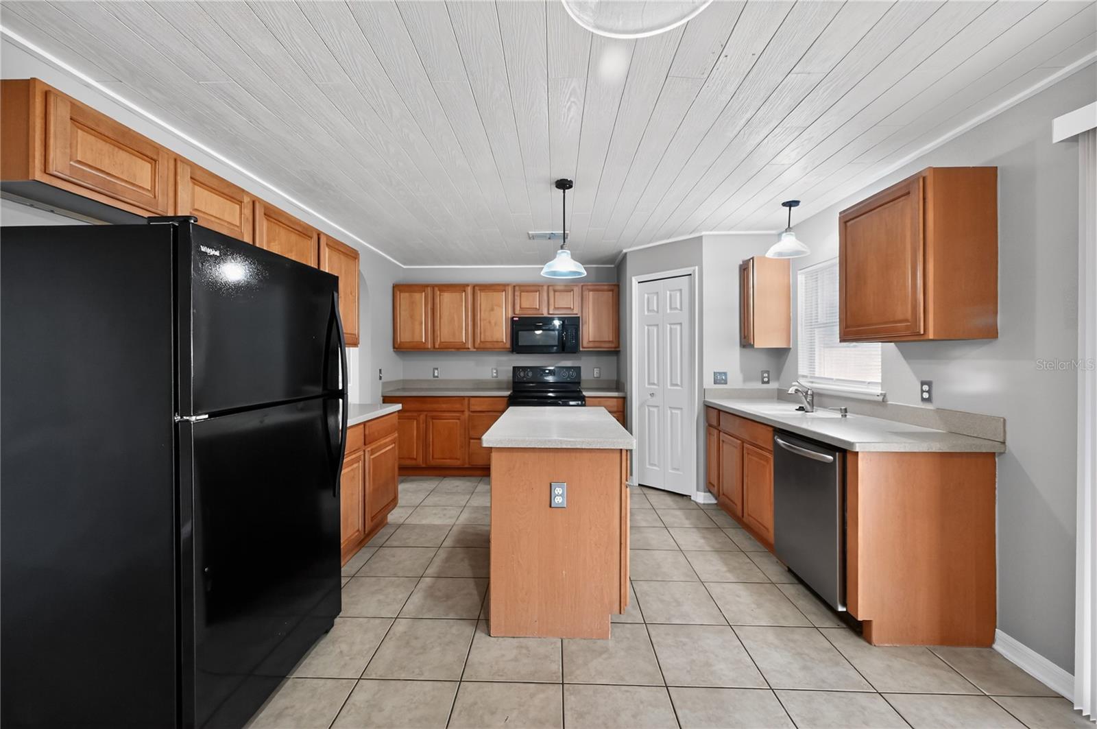 SHEARWATER ESTATES - Residential