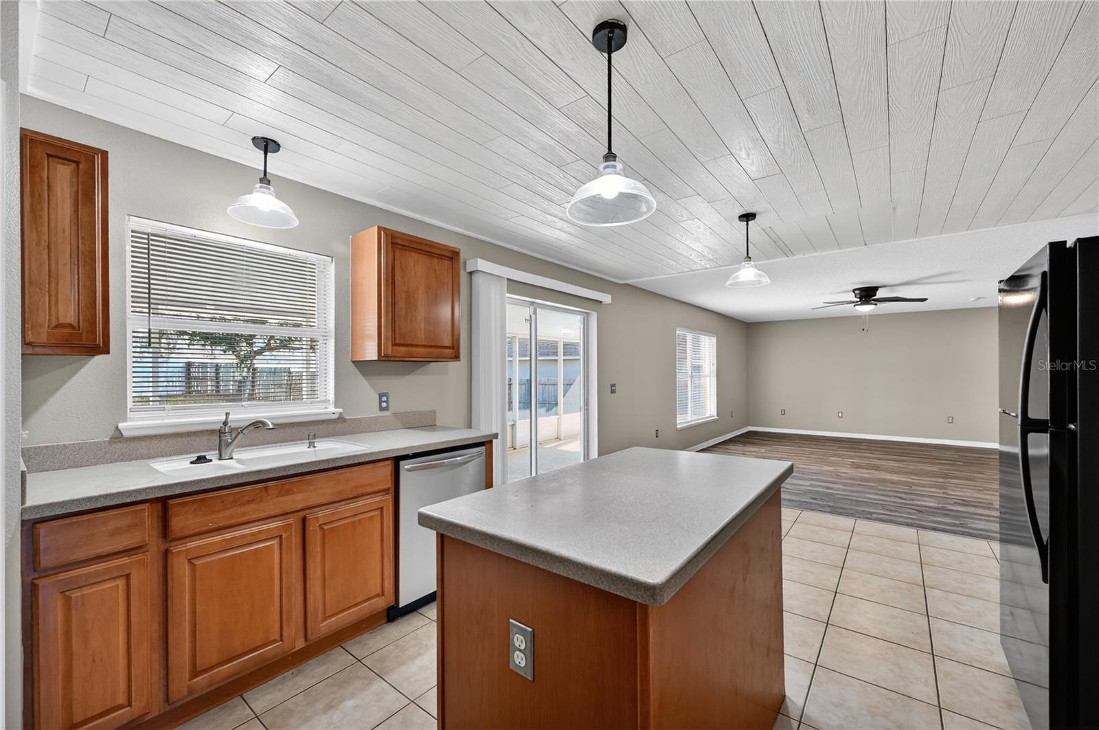 SHEARWATER ESTATES - Residential