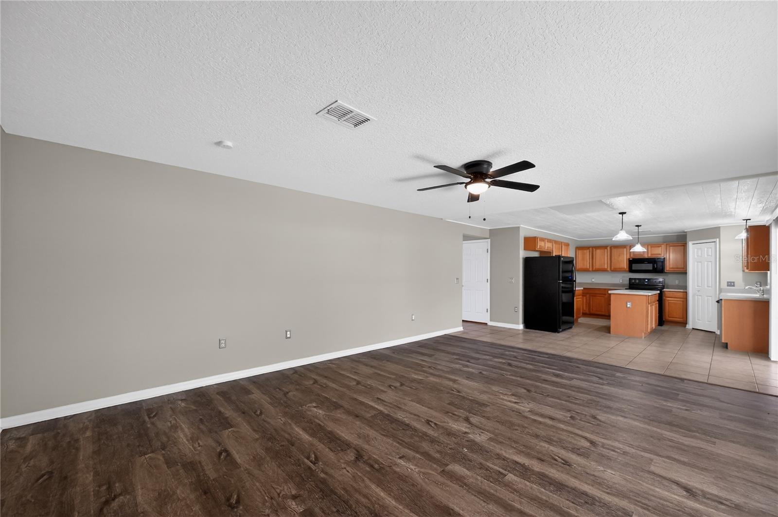 SHEARWATER ESTATES - Residential