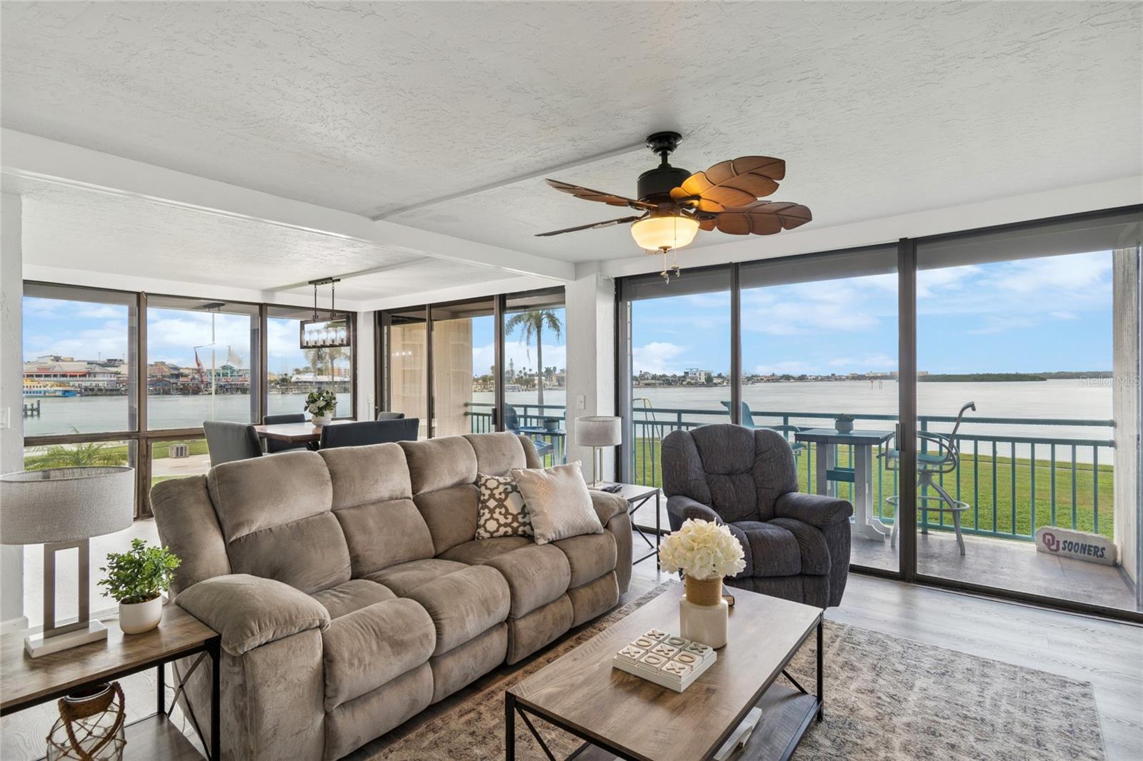 KEY CAPRI CONDO - Residential