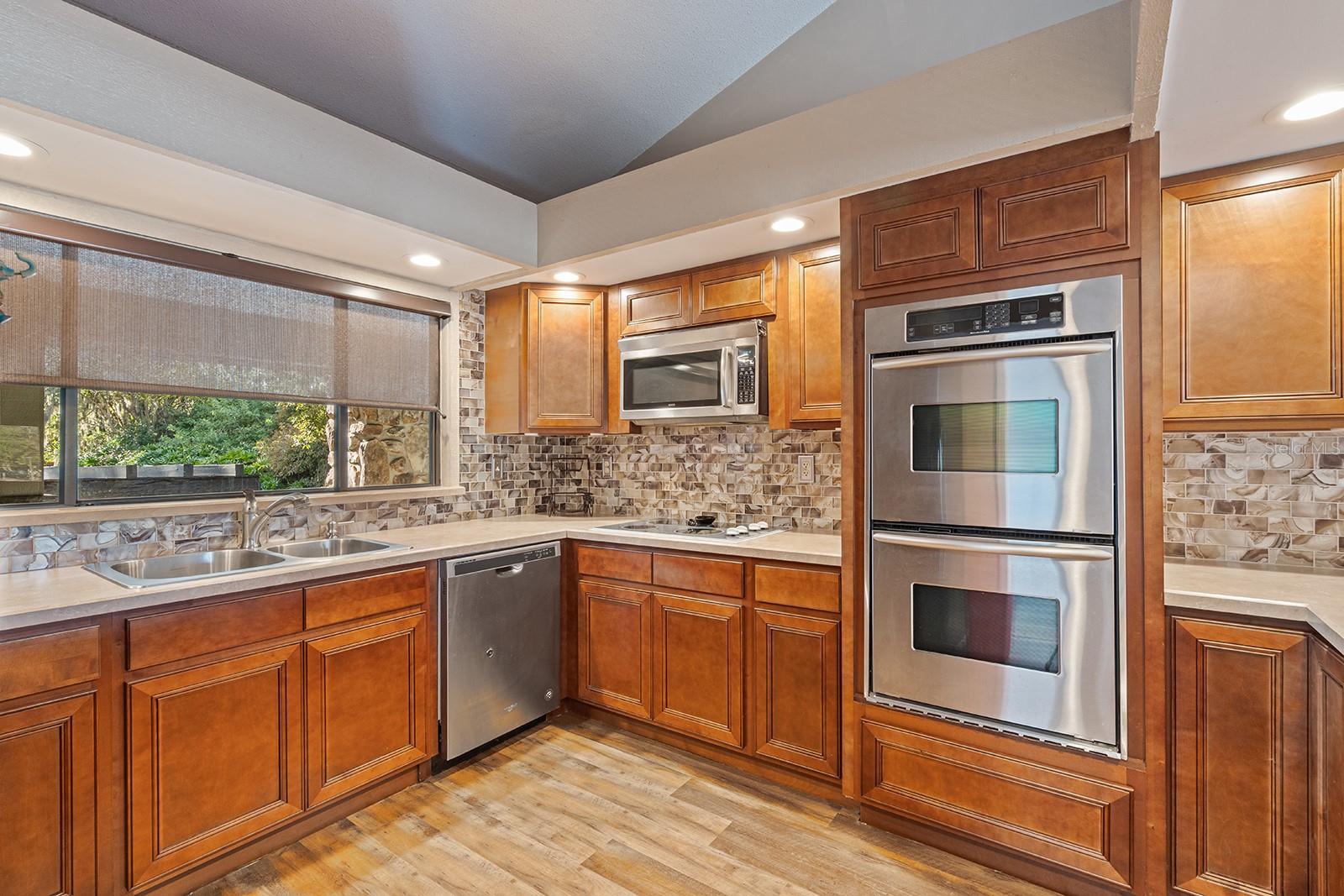 GRENELEFE TWNHSE - Residential