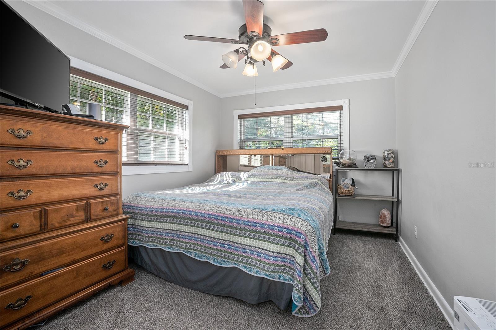 COUNTRY CLUB ESTATES - Residential