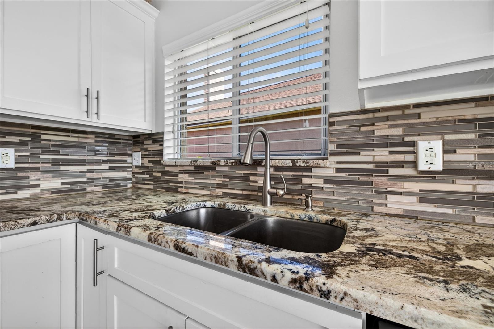 MEADOW BROOK UNIT 1 - Residential