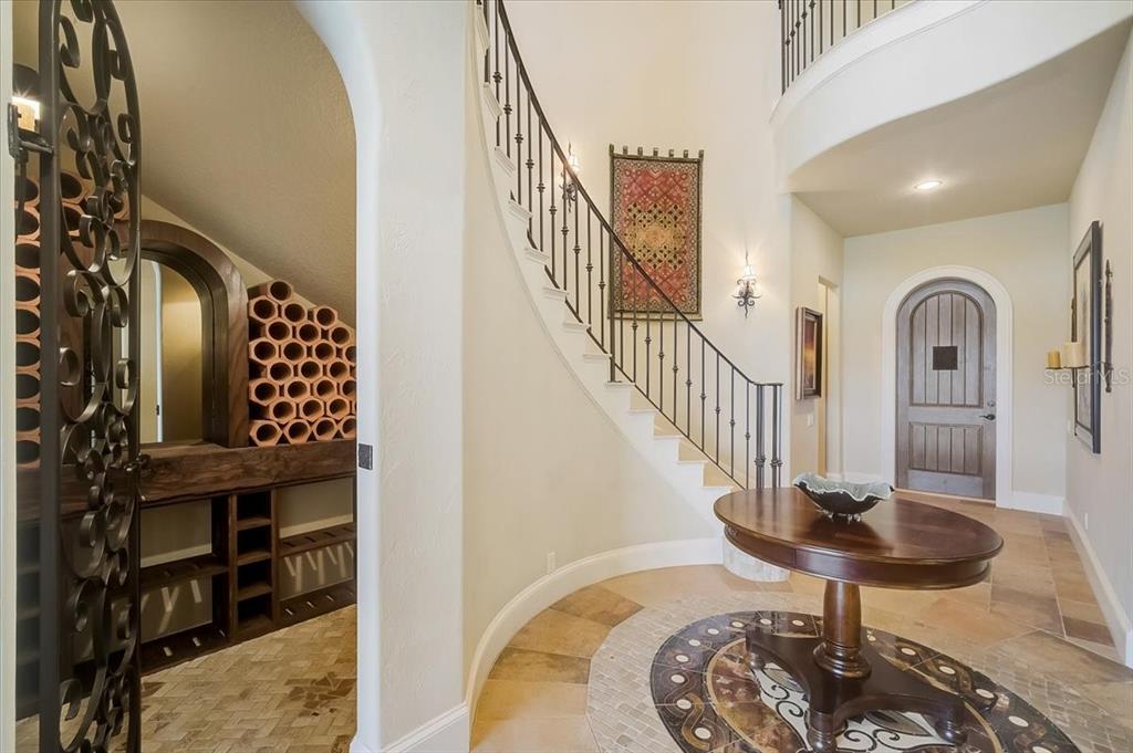 LEGENDS BAY - Residential