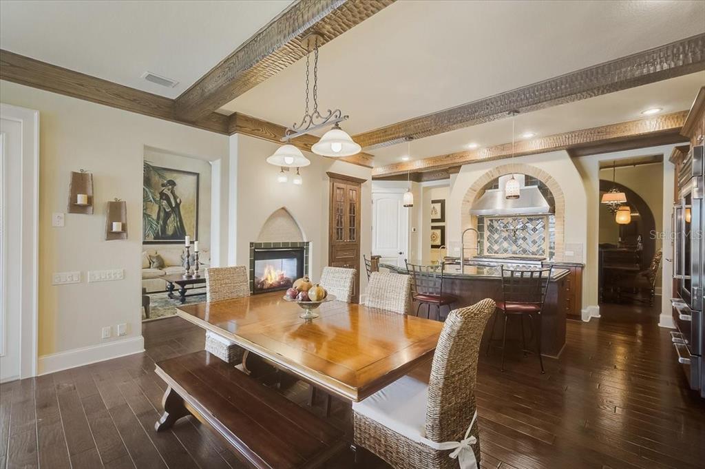 LEGENDS BAY - Residential