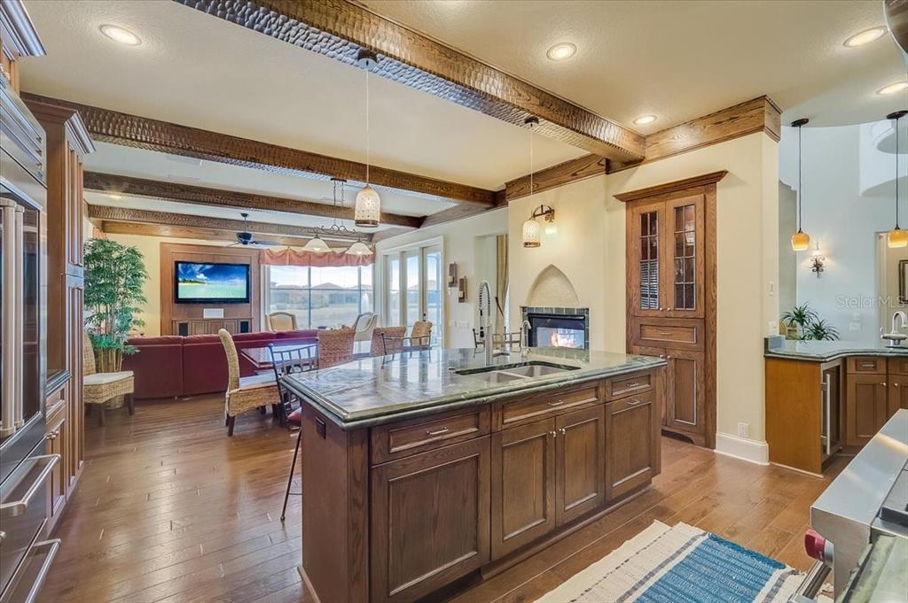 LEGENDS BAY - Residential