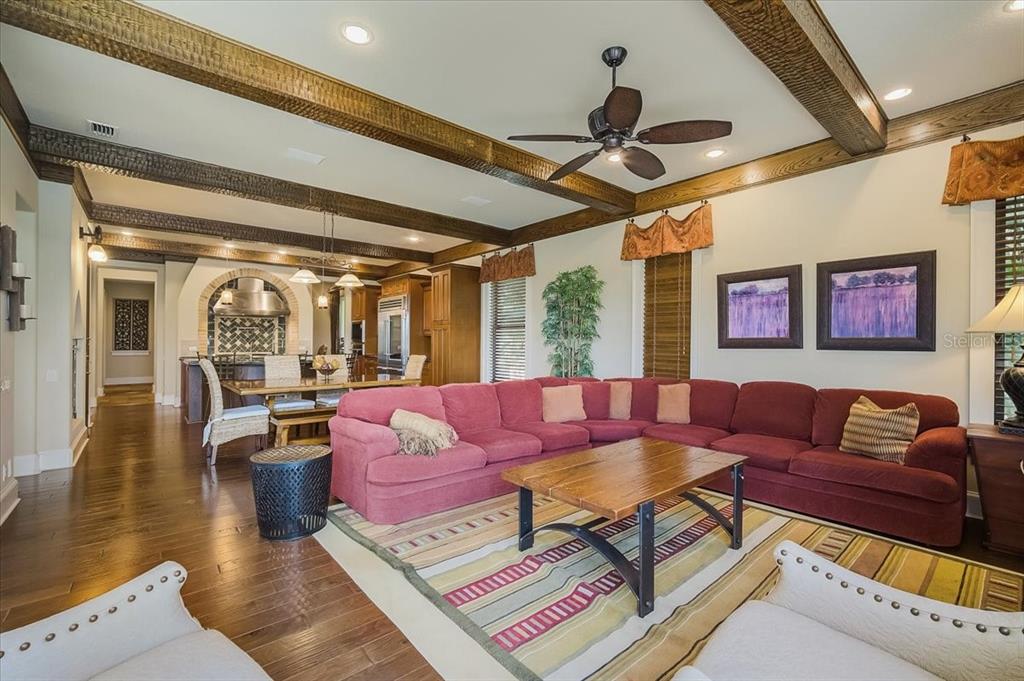 LEGENDS BAY - Residential