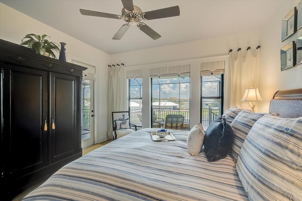 LEGENDS BAY - Residential