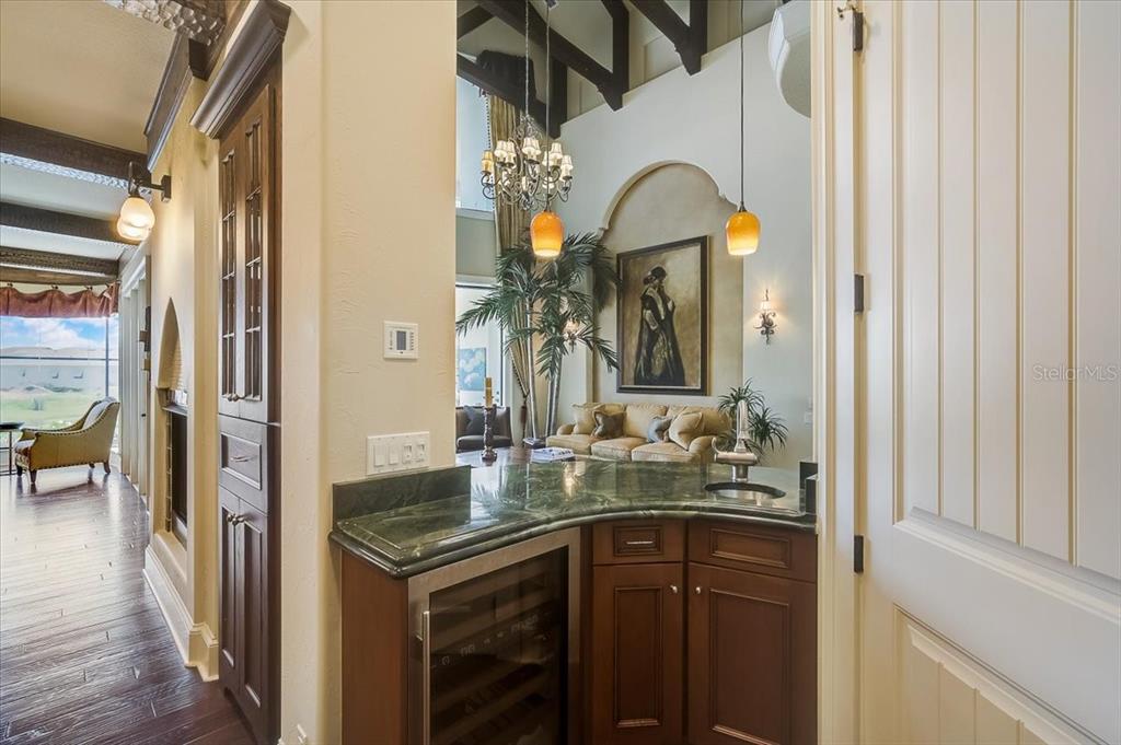 LEGENDS BAY - Residential