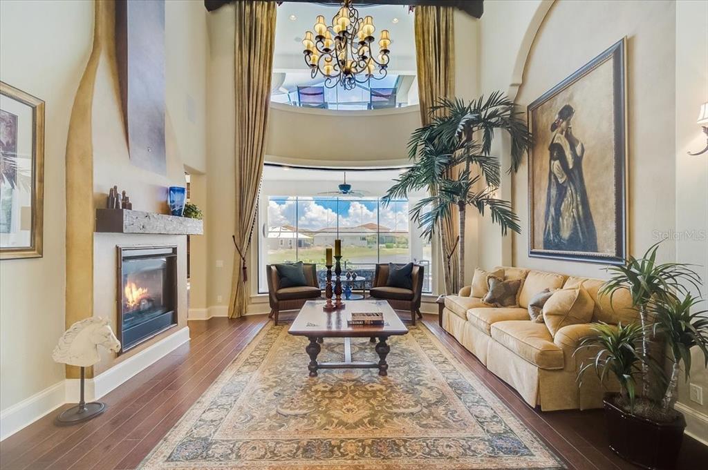 LEGENDS BAY - Residential