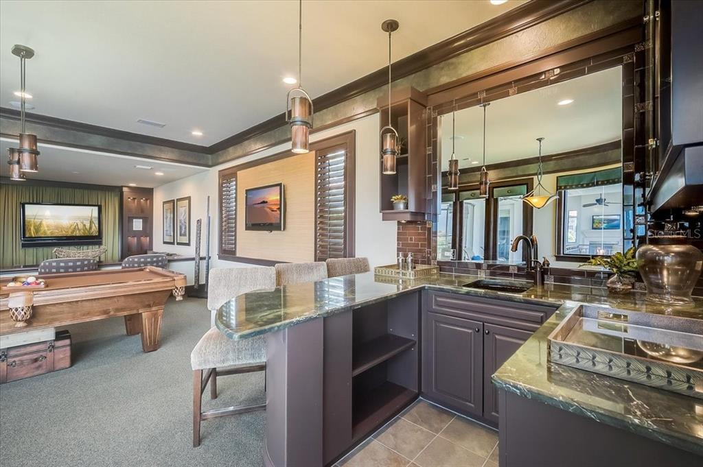 LEGENDS BAY - Residential