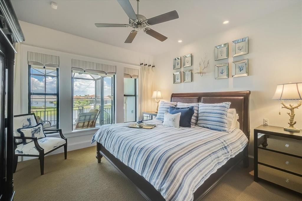 LEGENDS BAY - Residential