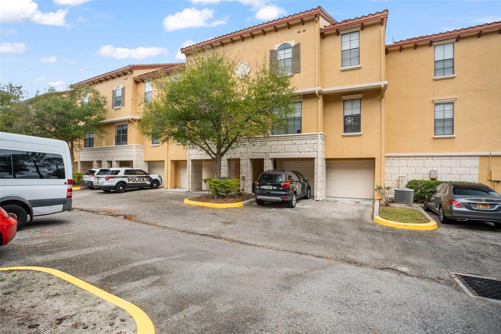 6119 METROWEST BOULEVARD 106