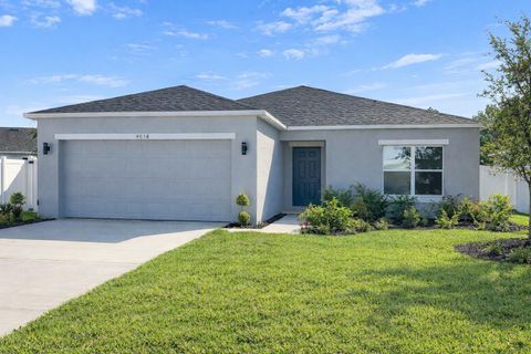 Photo of 4036 Fescue Street, Clermont, FL 34714 (MLS # S5142953)