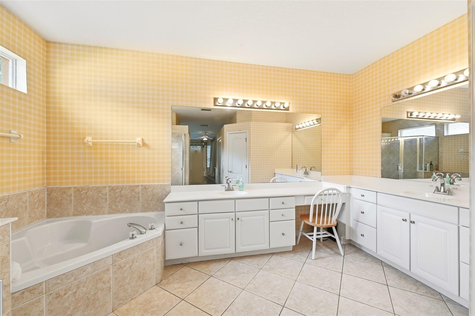 WEKIVA PRESERVE - Residential