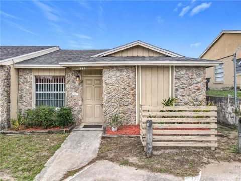 Photo of 1113 Woodman Way, Orlando, FL 32818 (MLS # O6314308)
