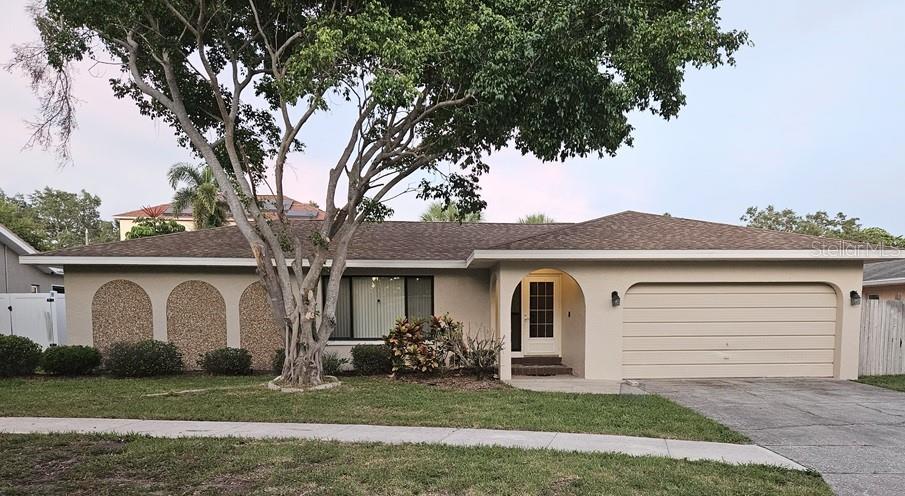 THIS 2 BEDROOM, 2 BATH HOME HAS A SPLIT BEDROOM PLAN. PRIMARY BEDROOM HAS PRIVATE BATH AND WALK IN CLOSET. SLIDING GLASS DOORS (3 SETS) LEAD OUT ONTO A SPACIOUS PATIO OVERLOOKING THE SCREENED POOL. A WONDERFUL NEIGHBORHOOD OF 42 HOMES AND 15 MINUTES TO SEVERAL BEACHES. MINUTES TO MAJOR SHOPPING AND RECREATIONAL PARK SPONSORED BY THE CITY OF SEMINOLE. A LARGE 2 CAR GARAGE WITH OPENER. THE LAUNDRY IS LOCATED INSIDE THE AIR CONDITIONED SPACE. THIS HOME HAS BOTH A LIVING AND FAMILY ROOM FOR MAXIMUM COMFORTABLE LIVING.