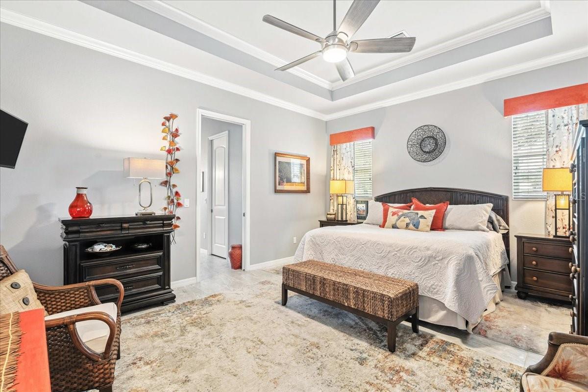 BEACH MANOR - Residential