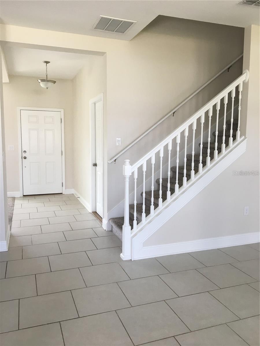 HIGHLAND MDWS PH III - Residential Lease