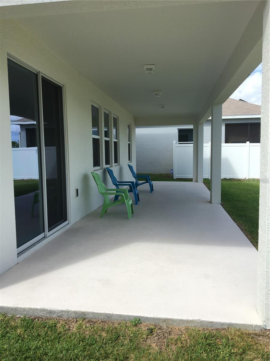 HIGHLAND MDWS PH III - Residential Lease