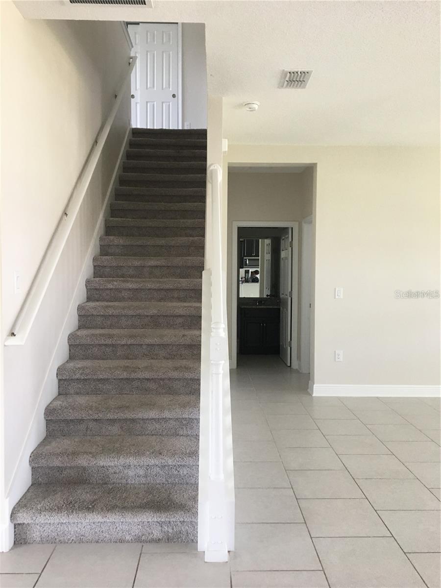 HIGHLAND MDWS PH III - Residential Lease