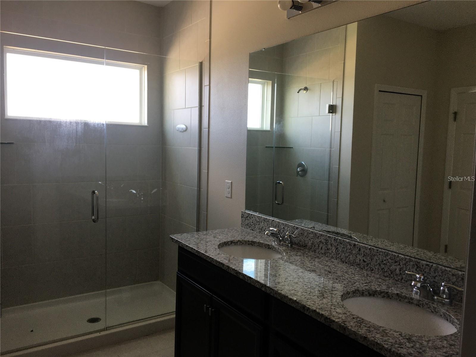 HIGHLAND MDWS PH III - Residential Lease