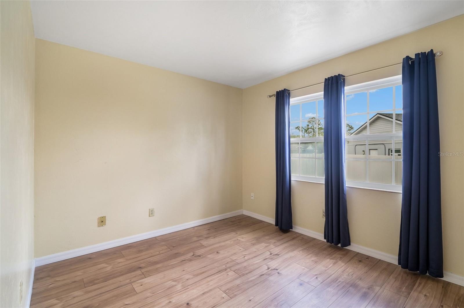 DELTON LAKES UN 65 - Residential