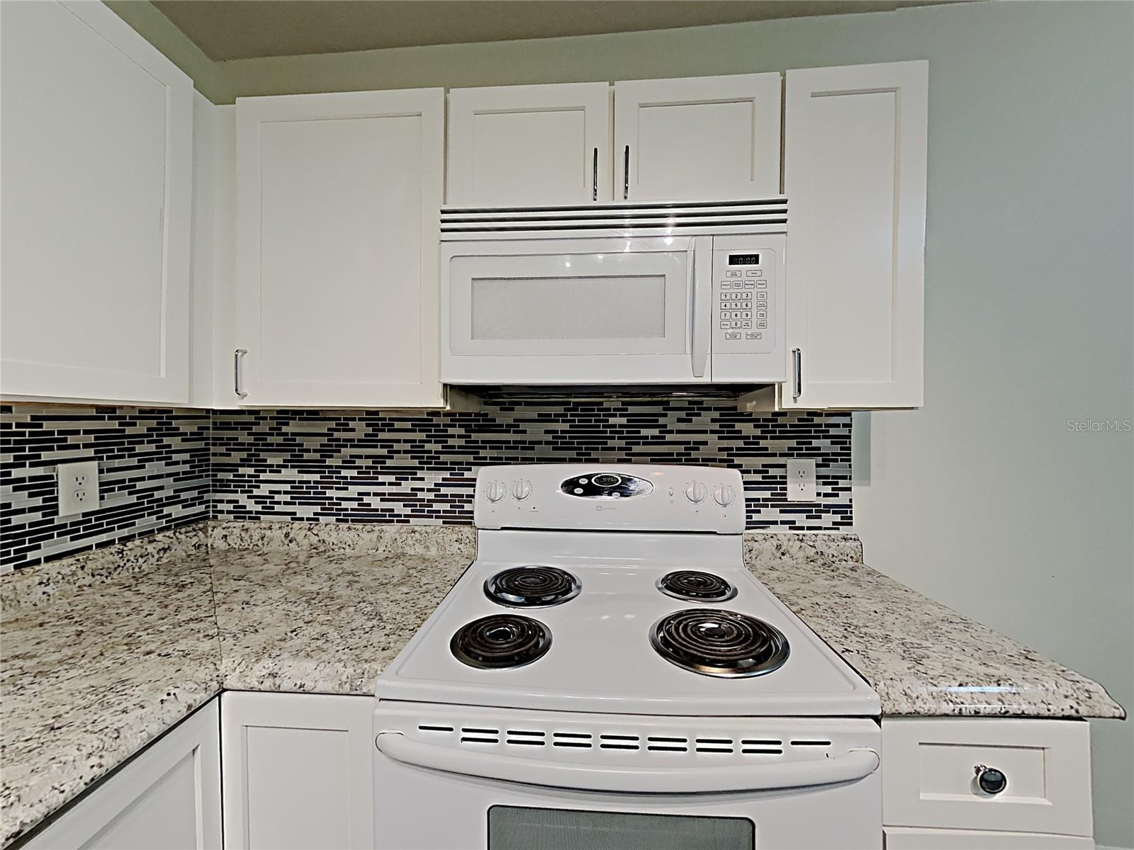 MUSSON & ABERCROMBIES SUB - Residential Lease