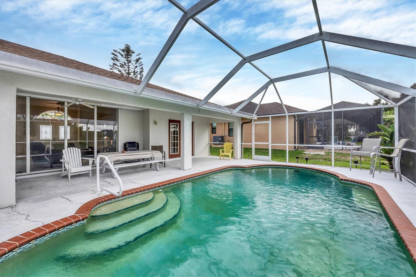 ROTONDA WEST LONG MEADOW - Residential