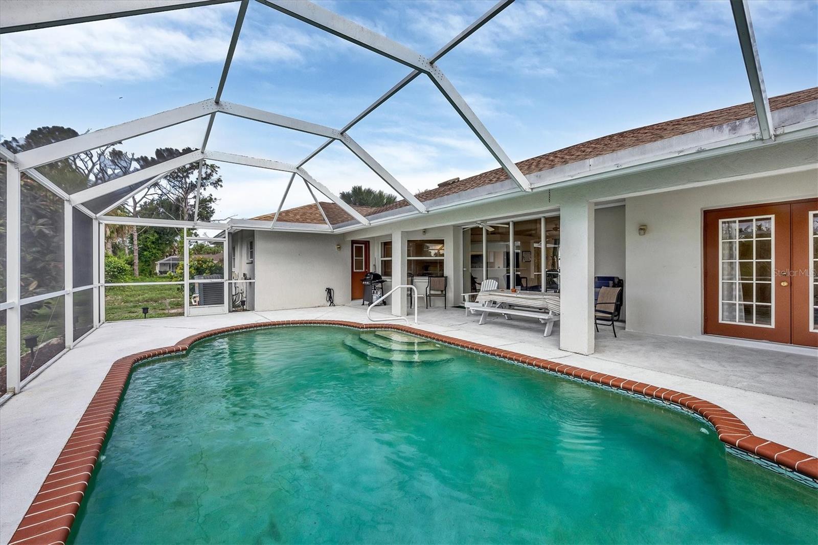 ROTONDA WEST LONG MEADOW - Residential