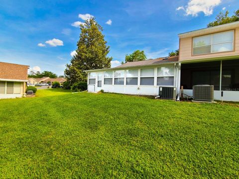 Tiny photo for 2321 SE 19th Circle, Ocala, FL 34471 (MLS # OM727549)