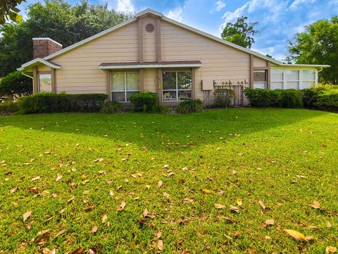 Tiny photo for 2321 SE 19th Circle, Ocala, FL 34471 (MLS # OM727549)
