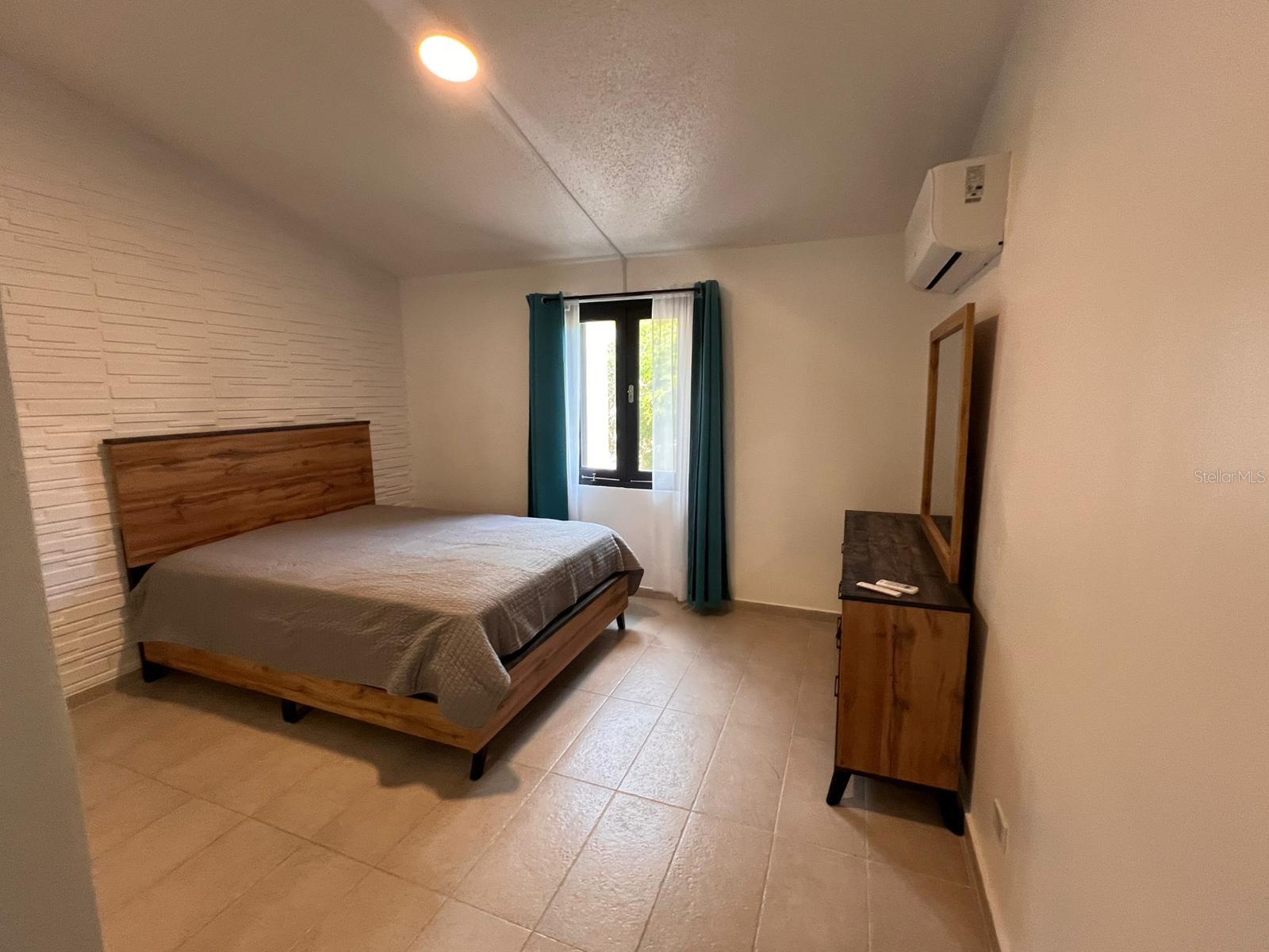 HARBOURSIDE - Residential